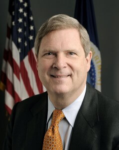 819px-Tom_Vilsack,_official_USDA_photo_portrait